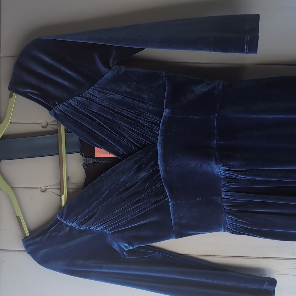 Starlet Wiggle Dress in Blue Velvet S - Picture 6 of 6